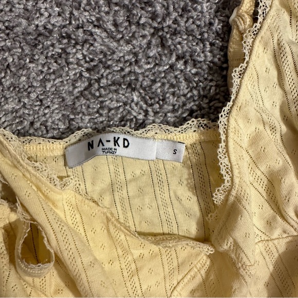 NA-KD Yellow Lounge Set Crop Top Shorts Pajama Lounge Set Ruffle Trim - Picture 6 of 7